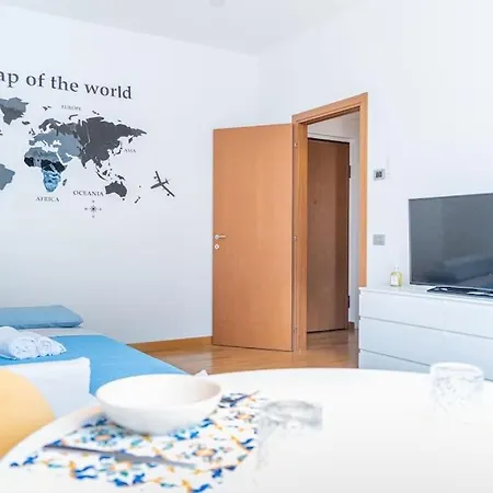 La Casa Di Claudio Incantevole In Centro Apartment Como